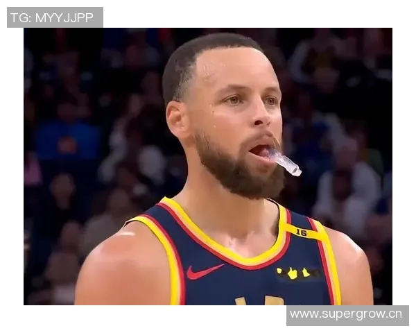 明星球员表现点评：库里再次封神