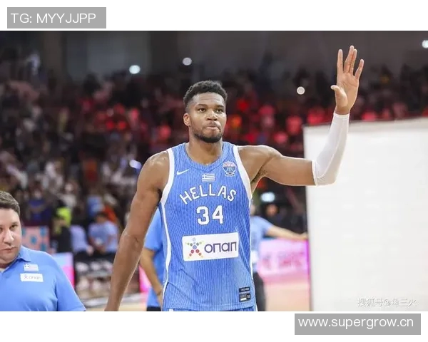 字母哥赛场爆发小插曲，裁判如何处理？